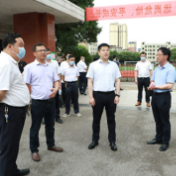 宁远：胡勇刚视察高考考点准备工作