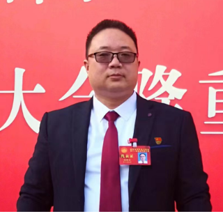 东安县耀祥中学科技教师胡国柱当选第十四届全国人大代表