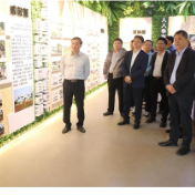 桂林市市县乡村振兴局领导一行来回龙圩考察学习“六小园”建设义工服务模式