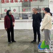 邓群：着力推动食品安全属地管理责任和企业主体责任“两个责任”落实落地