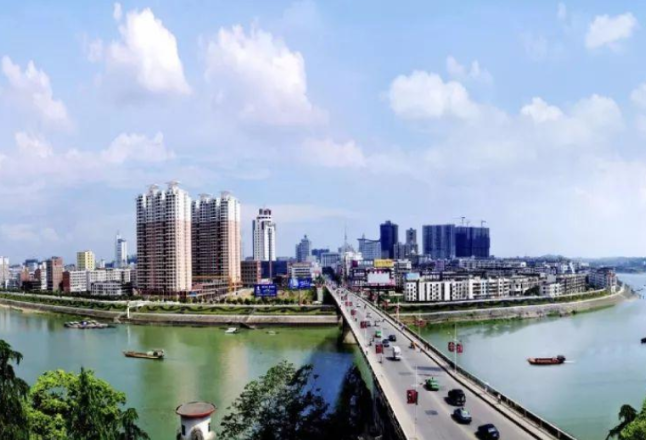 永州市举行全民阅读主题活动暨“莲姐姐”助廉夏季讲堂