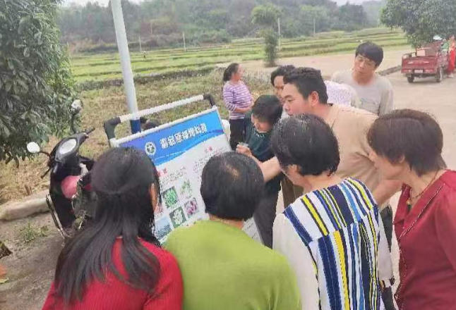 东安县新圩江镇：“土”宣传助力禁种铲毒