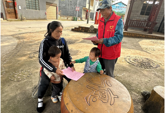 江永：退休村干部变身“村民代表”热心乡村治理