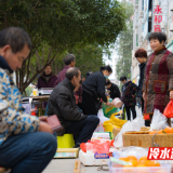 永州冷水滩：便民摊点 惠民便民暖民心