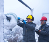 国网永州供电公司：开展线路融冰 积极应对雨雪保电网安全