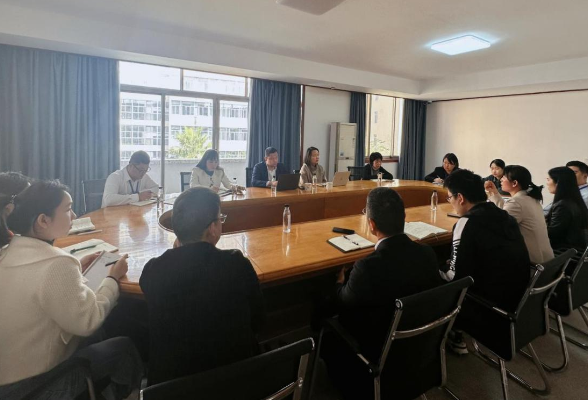 永州市中医医院举办“五大中心”发展策略研讨会