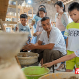 永州冷水滩：体验非遗“土陶” 乐享暑期生活