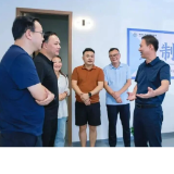 朱洪武到永州陆港跨境电商产业园调研:加快推动跨境电商高质量发展