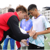 湘超永州队走进宁远校园 捐赠装备点燃足球梦想