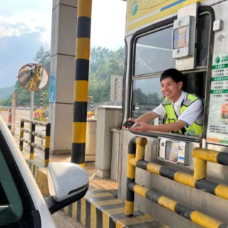 永州高速道州西中心收费大站:ETC推广“加速跑” 服务暖心有“温度”