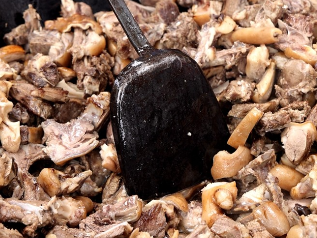 冬至暖羊香满城 双牌羊肉热销“香”飘线上