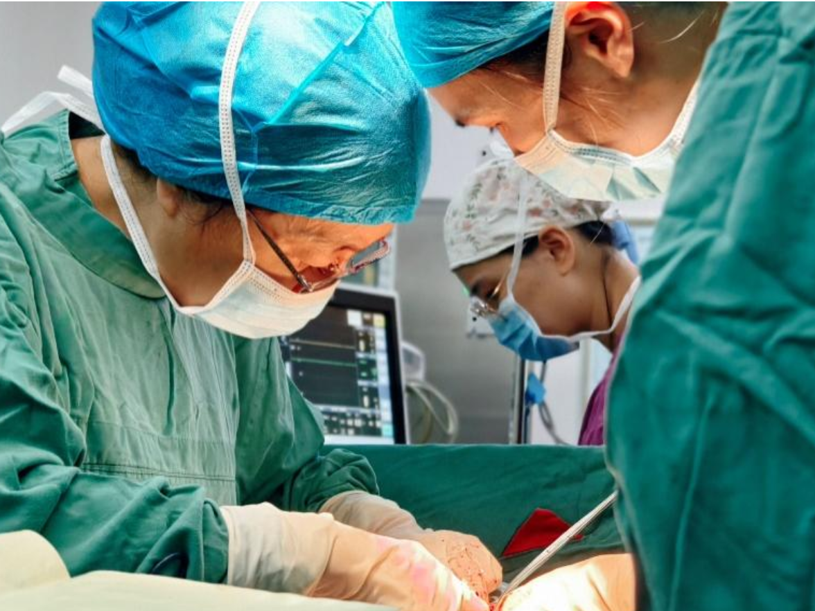 元旦我在岗丨永州市中心医院医务工作者用奉献开启新年守护