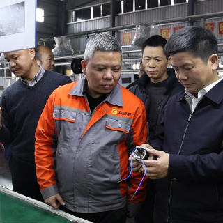 秦志军到江华开展巡河并调研园区企业