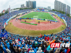 赛场内外,雨雪挡不住一座城的热情