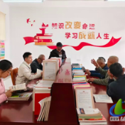 蓝山:农家书屋成村民冬闲“充电站”