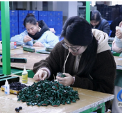 新春走基层丨蓝山：制造业年关生产忙 全力冲刺“开门红”