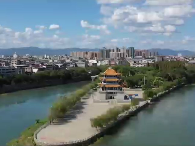 道县：刘华中主持召开2026年县人民政府第3次常务会议