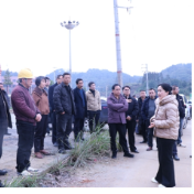 金洞管理区召开市重点项目现场会