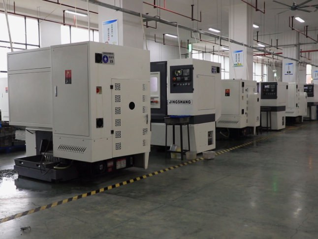 江永：节后复工复产企业马力全开