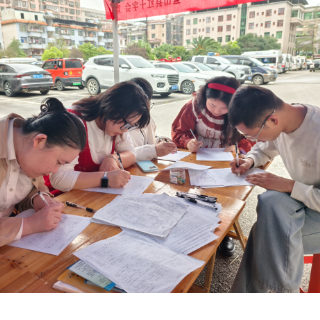 热血接力 为爱同行｜蓝山县开展无偿献血活动