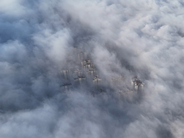道县：久雨初晴现云海（组图）