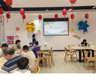 书香迎端阳 巧剪传文脉 零陵新华书店开展端午亲子文化活动