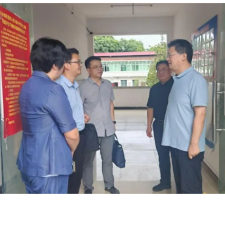陈爱林走访检查乡镇(街道)工作时强调:以务实的作风 守底线防风险促发展