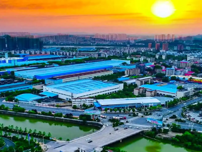 永州经开区举办“百日千万招聘专项行动”专场招聘会