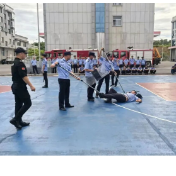 永州经开区警务站组织开展警消一体化实战训练