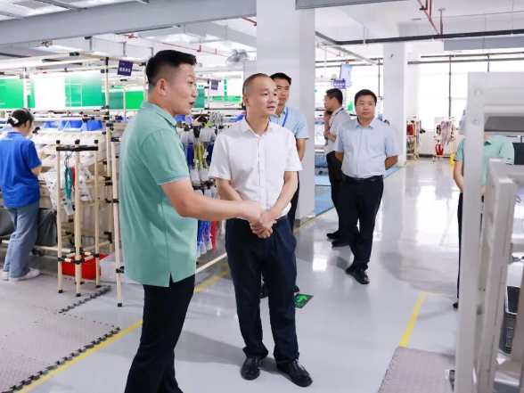 永州经开区：张明到园区走访调研