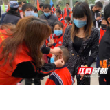 资阳沙头镇：志愿行动助力沙头小学平安开学