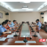 引导“一盔一带”杜绝“大吨小标” 益阳市持续整治交通问题