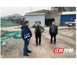 安化县城管执法局：规范城区装修建筑垃圾处置