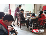 桃江武潭石桥小学：三月学雷锋，学英雄