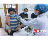 南县武圣宫镇中心卫生院：积极开展新冠肺炎疫苗接种工作