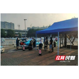 益阳：服务与执法同行 益阳火车站周边交通秩序换“新颜”