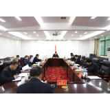向荣主持召开2022年第1次县委常委会议