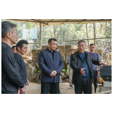 向荣到灰山港镇调研督导春耕生产和茶产业发展情况