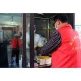 桃江：350份爱心餐送“大白”