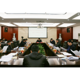 周登高主持召开2022年县人民政府第三次常务会议