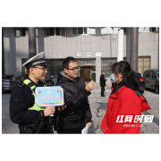 122即将来临 桃江交警全方位“热身”