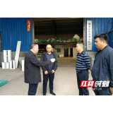 赫山区沧水铺镇：消防演练进企业 助力优化营商环境