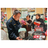 赫山区新市渡市场监管所开展冬季电取暖器专项检查