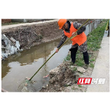 南县中鱼口镇开展春节期间河道保洁工作