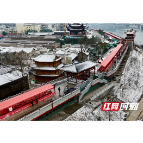 资阳设宴邀请1500人，来三国文化走廊河堤吃团圆饭