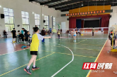 桃江县举行市级羽毛球特色学校对抗赛