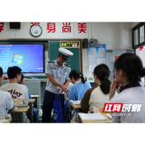 考前尝粽 一举高中 —— 益阳消防为考生送上特别祝福