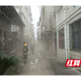 南县一居民房因手机充电操作不当引发火灾