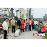 大通湖区北洲子镇： “北北照相馆”为60余位老人“幸福留影"