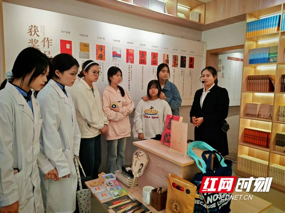 4.marked.jpg 4.marked.jpg